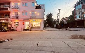 The Ganga Divine - A Family Hotel